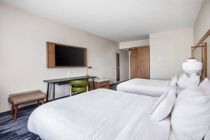 Room 14 of 30