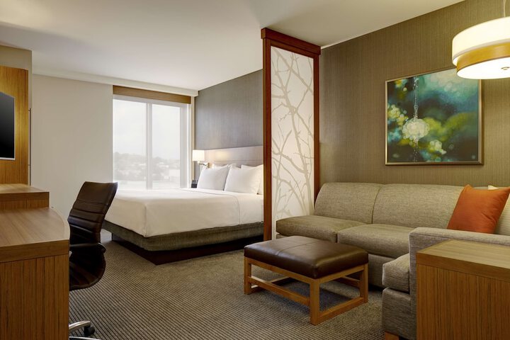 Room 7 of 25