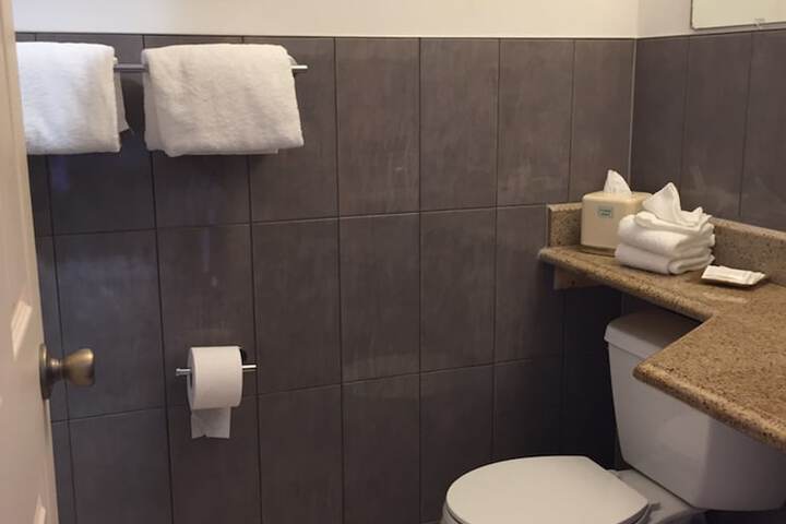 Room 17 of 22