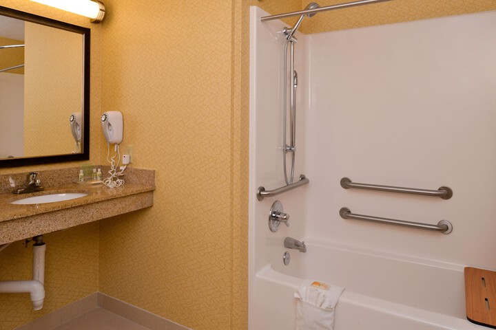 Holiday Inn Poplar Bluff by IHG