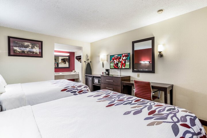 Room 21 of 28