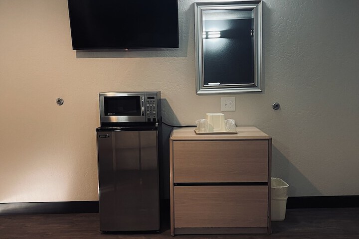 Room 31 of 37