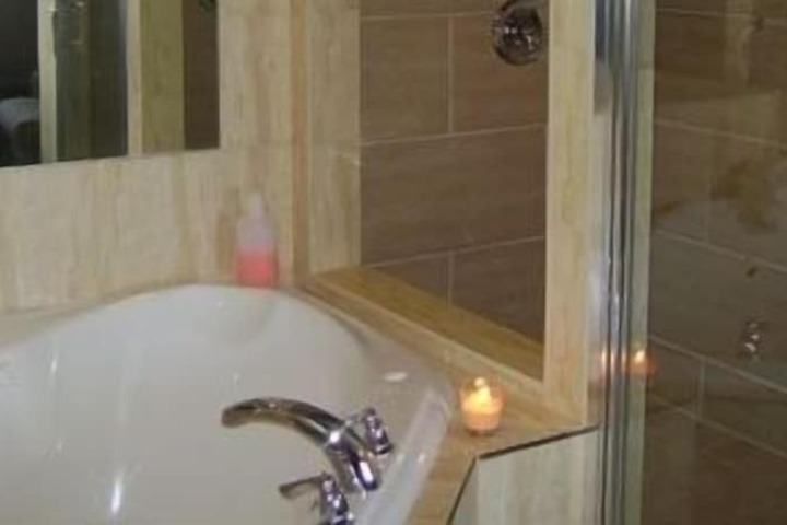 Talbot Trail Inn & Suites