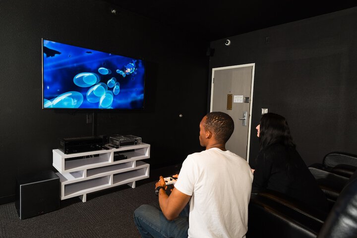 Studio Z an Ascend Collection Hotel