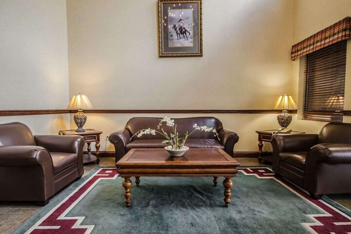 Quality Suites Jeffersonville - Louisville North