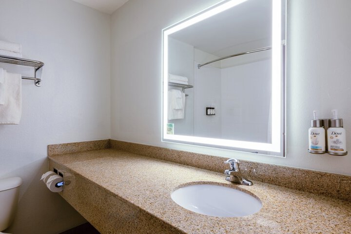 Garner Hotel Gillette South by IHG