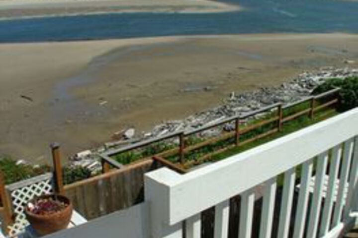 Cliff House - Waldport