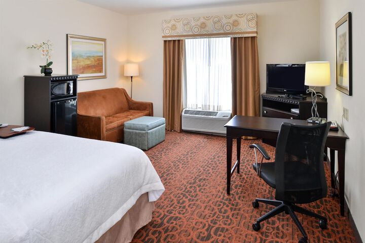 Hampton Inn Pecos