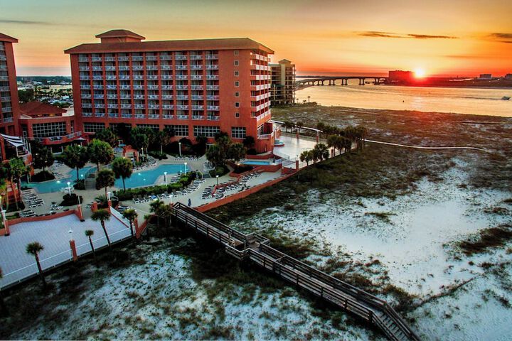 Perdido Beach Resort
