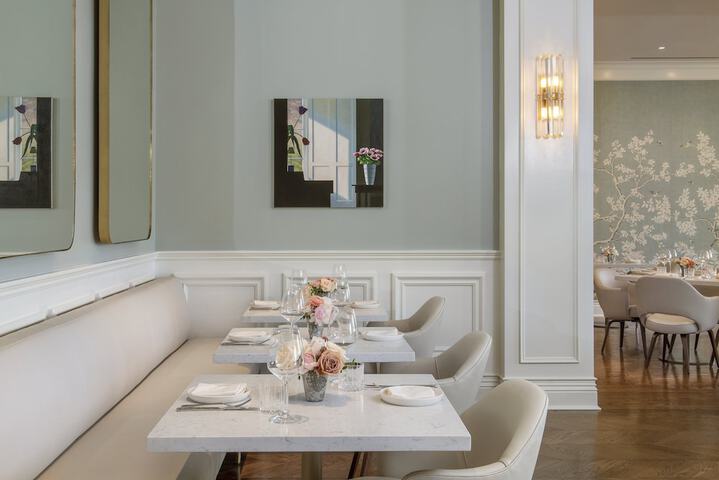 Dining 106 of 154