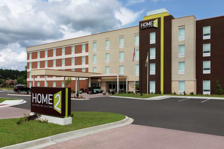Hotel 2 of 43
