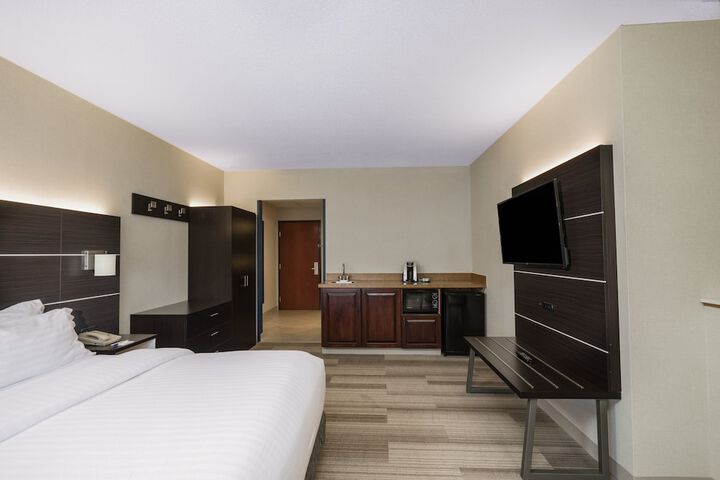 Holiday Inn Express Bloomsburg by IHG