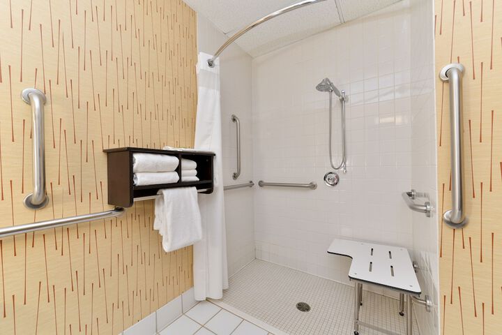 Holiday Inn Express St. Paul S - Inver Grove Hgts by IHG