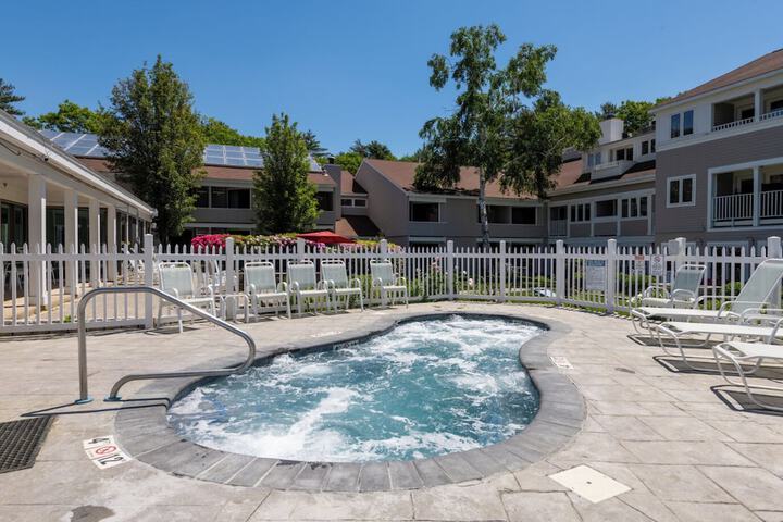 The Meadowmere Resort