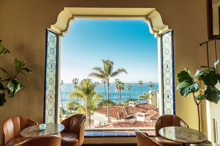 La Valencia Hotel
