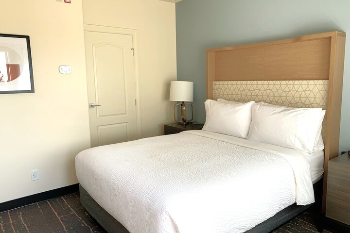Room 41 of 58