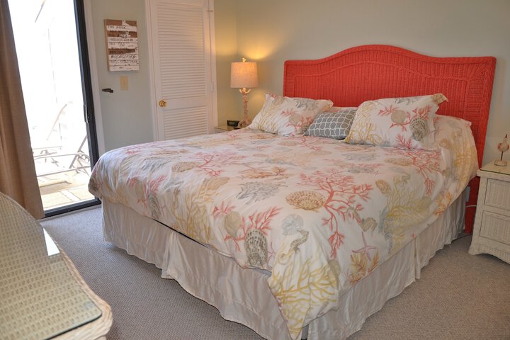 Room 14 of 40