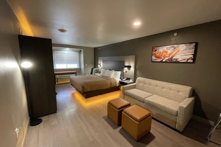 Quality Inn & Suites North Mesquite I-30