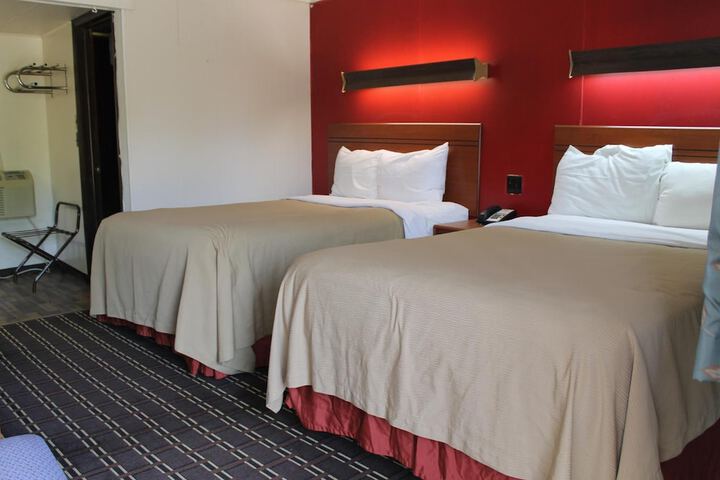 Room 21 of 53