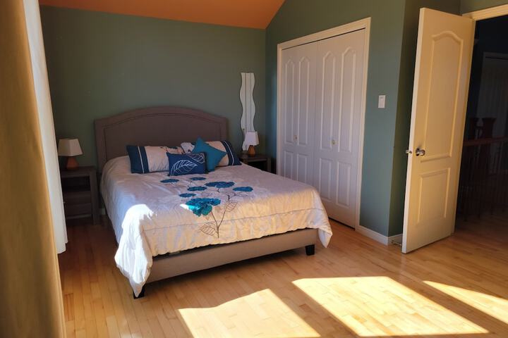 Room 74 of 102