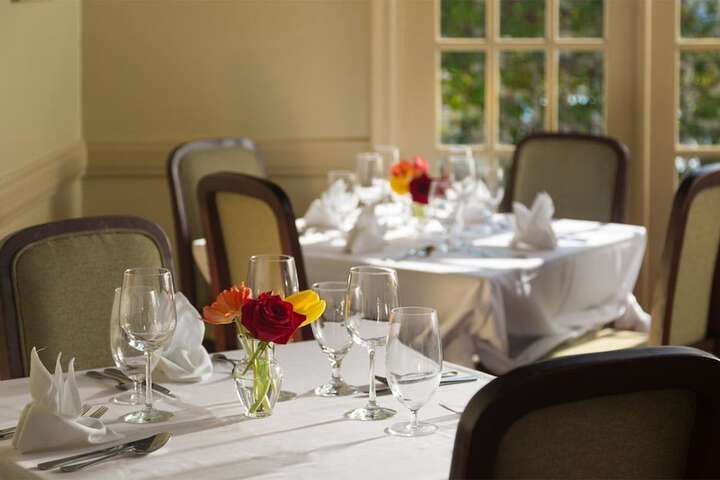 Dining 81 of 103