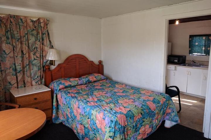 Desoto Motel