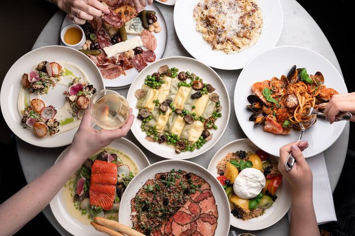 Dining 193 of 242