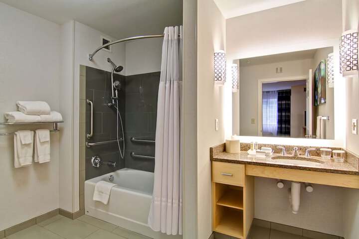 Room 21 of 41