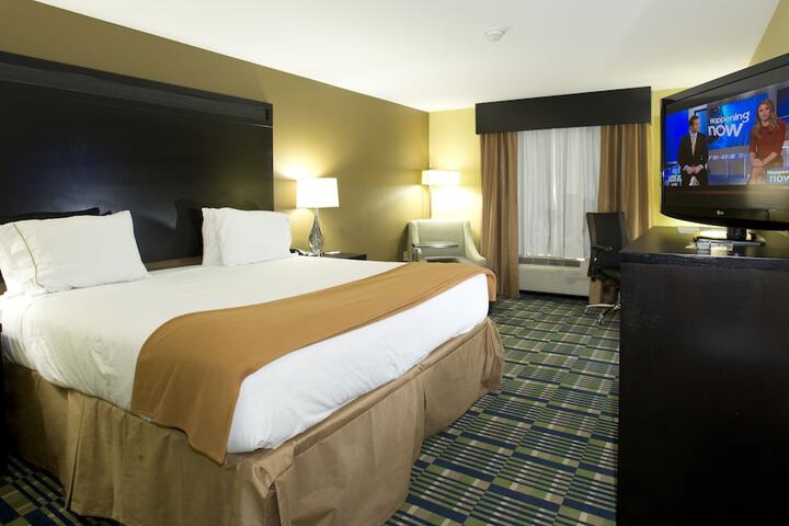 Room 6 of 21
