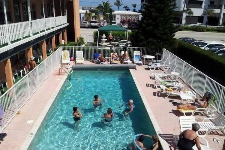 Hotel 2 of 39