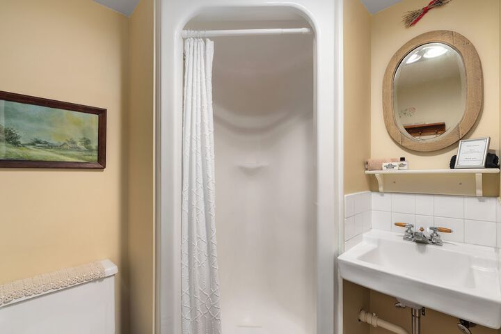 Room 20 of 61