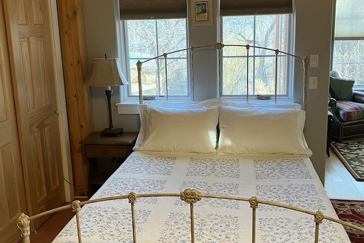 The Stone House Inn