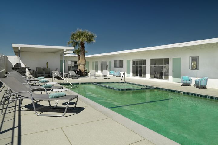 Pool 12 of 59