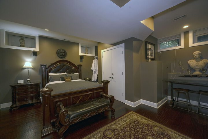 Room 68 of 119