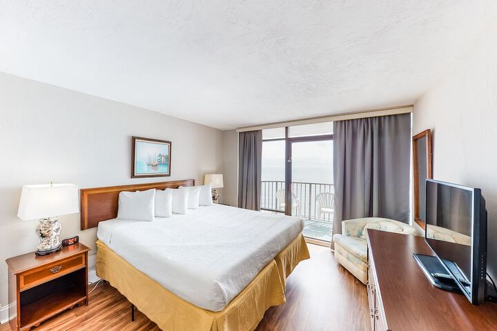 Room 48 of 106