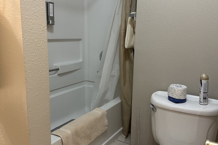 Room 26 of 113