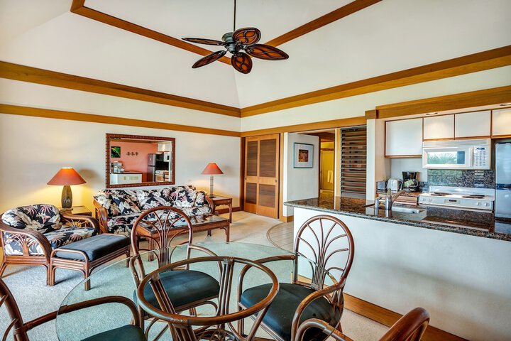 Castle Kiahuna Plantation & Beach Bungalows
