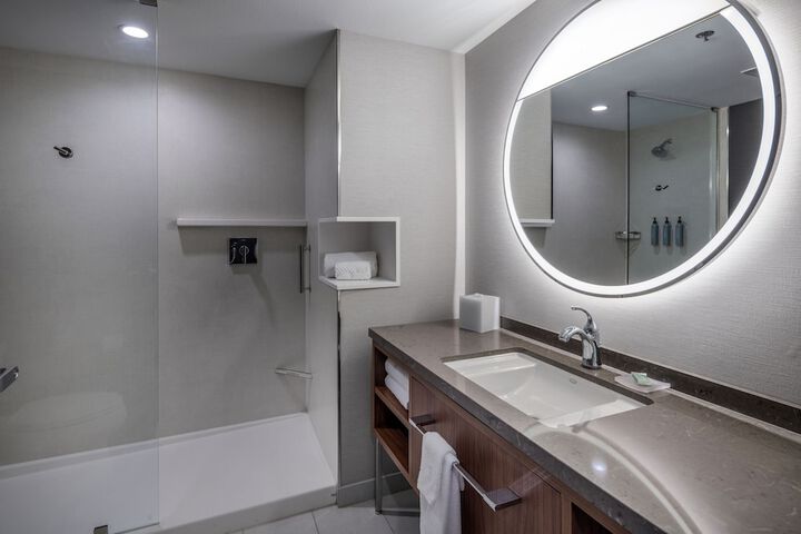 Room 15 of 29