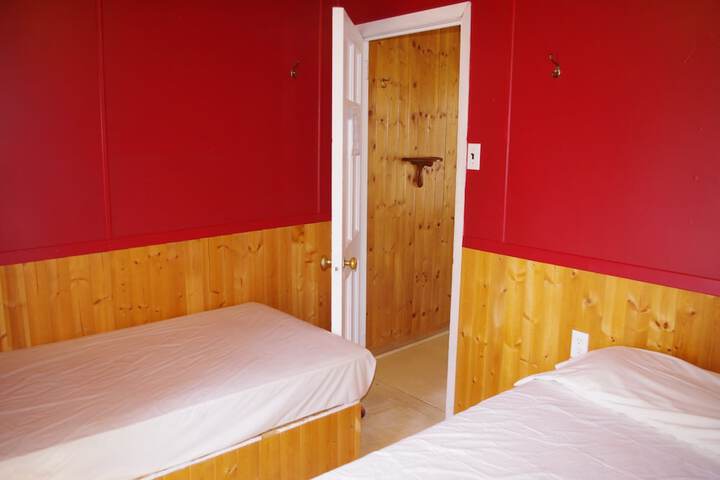 Room 28 of 55