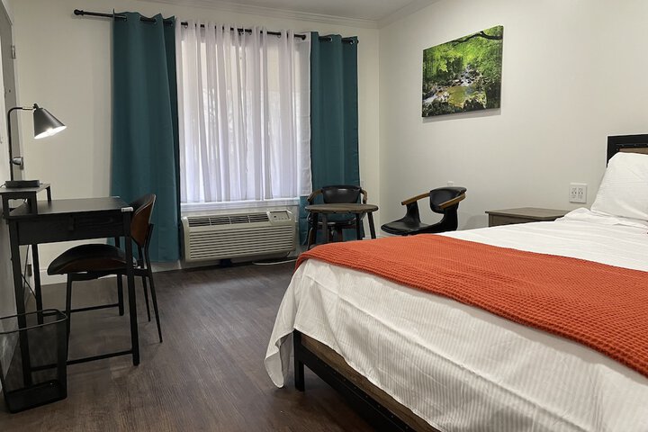 Room 55 of 103