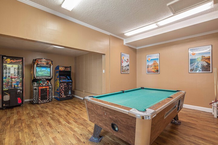 Club Destin Condos