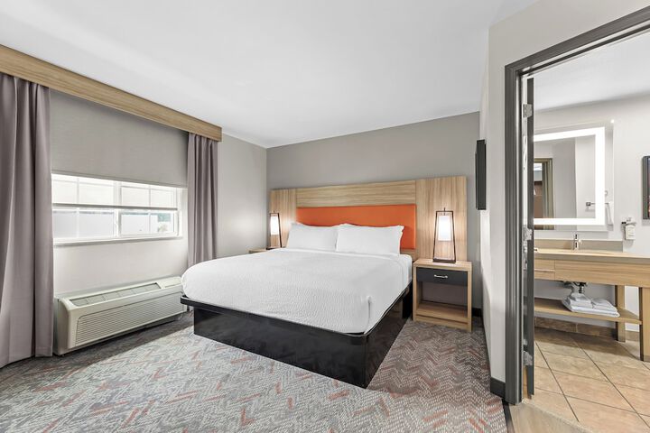 Candlewood Suites FLOWOOD MS by IHG