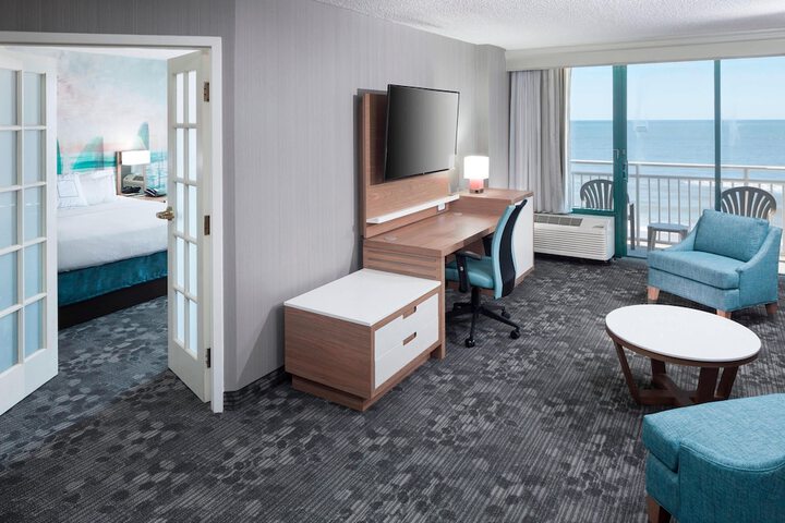 Room 16 of 42