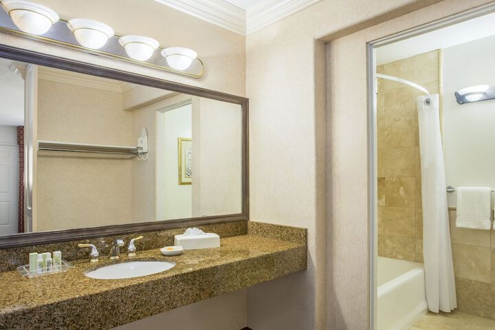 14 West Hotel