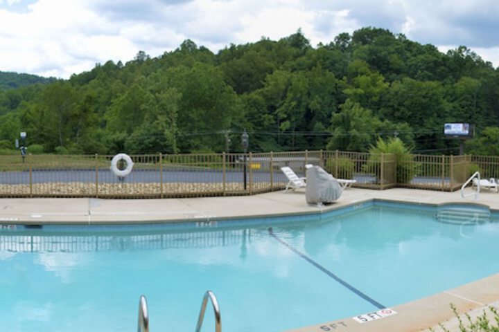 Pool 7 of 53