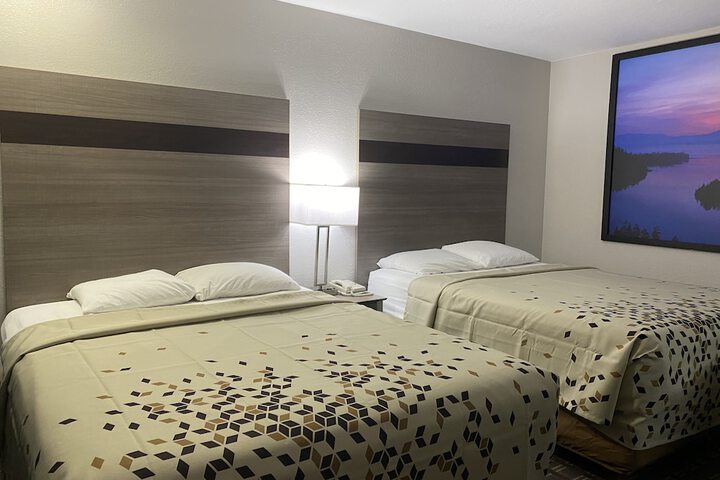 Room 27 of 30