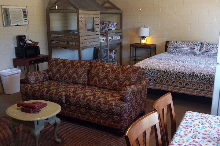 Room 17 of 25