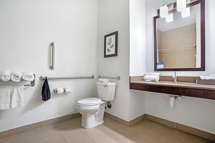 Comfort Inn & Suites Slidell - New Orleans Area