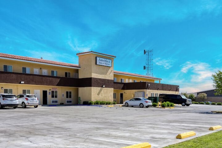 America Inn & Suites