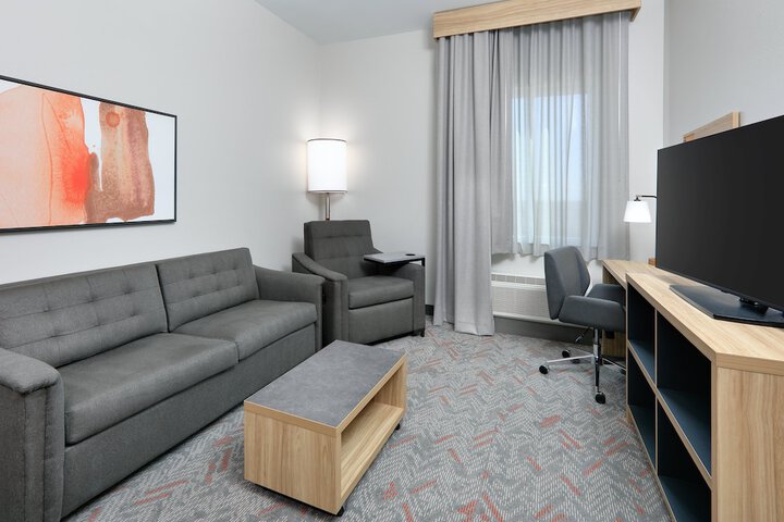 Candlewood Suites DFW West - Hurst by IHG